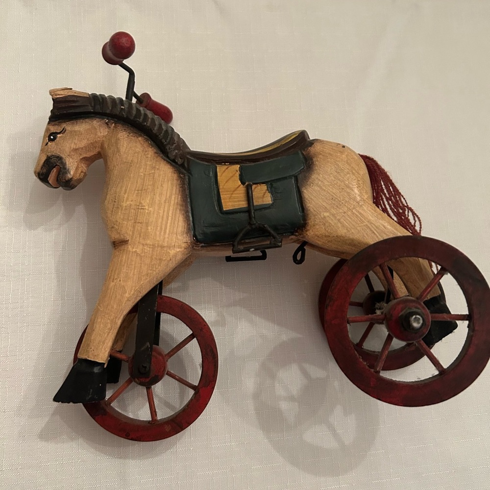 Vtg Folk Art Style Wooden Primitive Look Horse On Wheels Pull Toy Decoration